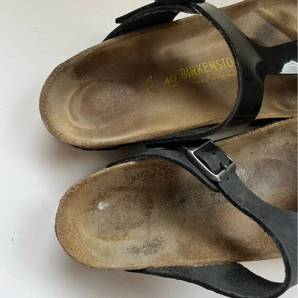 Birkenstock Gizeh Oiled Leather Sandals in Black 40 - Picture 13 of 16